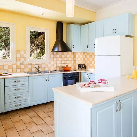 Elpida Villa Sývota